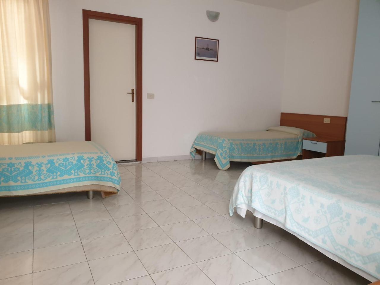 Riccio 3* La Maddalena (Sassari)
